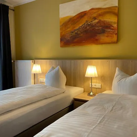 Palm Premium 3* Düsseldorf