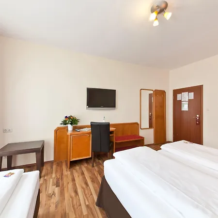 Palm Premium Hotel 3*
