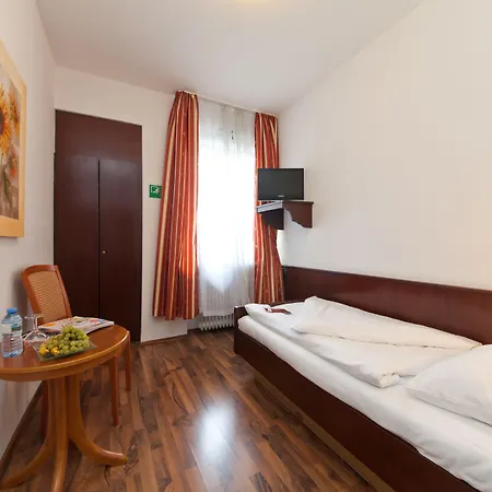 Palm Premium 3* Düsseldorf